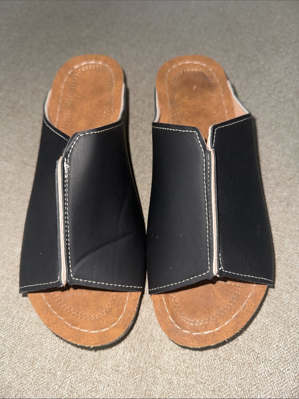 Black Slide Sandals for Women - Comfortable Everyday Style - Picture 1 of 4